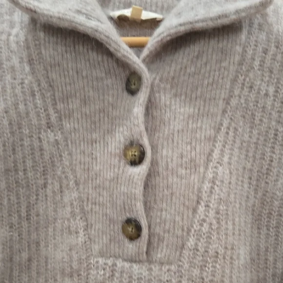 Sezane Micky Heather Neutral Cowl Neck Sweater, XS, EUC, Quiet Luxury Chic - Picture 5 of 10